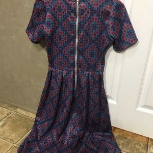 Small LuLaRoe Amelia Dress-